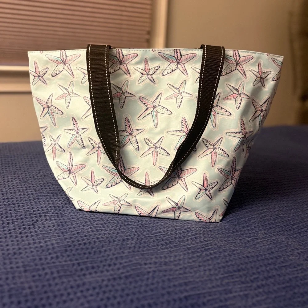 Scout Daytripper Tote in Starfish Pattern - Picture 4 of 7